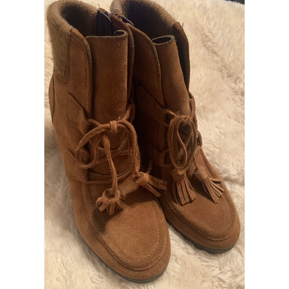 Franco Sarta Westerly Tan Suede Boots 7.5M